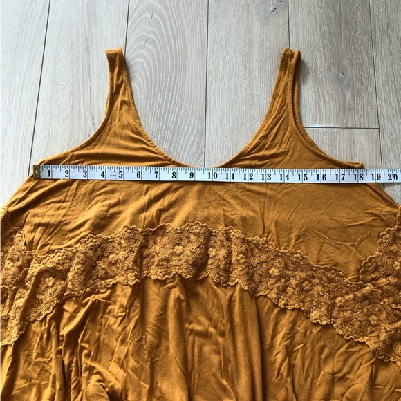 American Eagle Outfitters Soft & Sexy Lace Detailed Tank Top Size M - Picture 5 of 9